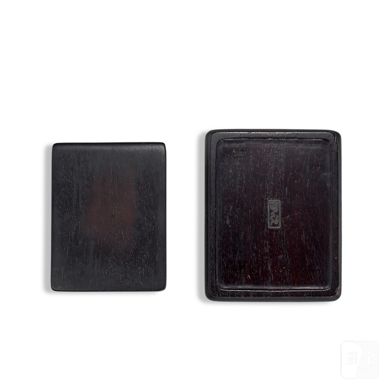 A silver and hardstone-inlaid zitan 'scholar' ink box and cover, Qing dynasty | 清 紫檀錯銀嵌寶蓋硯 - 图4